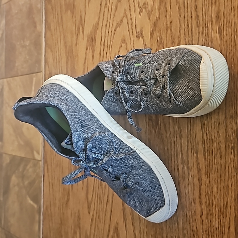 Cariuma Sneakers IBI Bamboo Gray Knit Shoes Men 11 EU 44 Eco Friendly Recycled